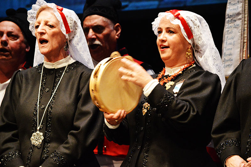 toxos-e-froles-18-290515