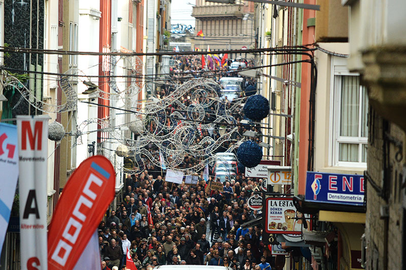 mani-naval-16-131215