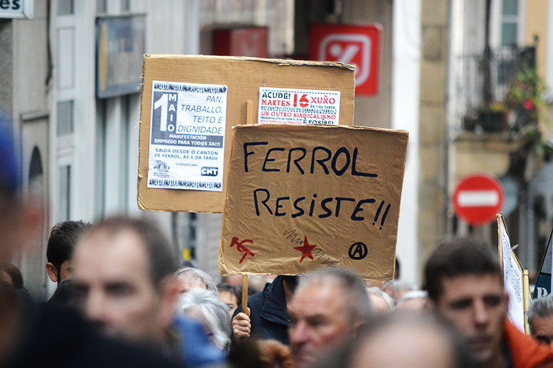 mani-naval-17-131215