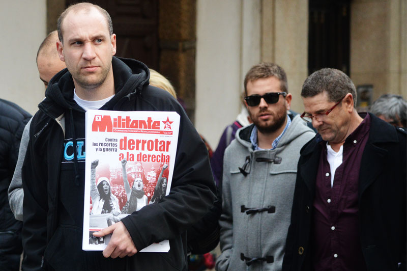 mani-naval-19-131215