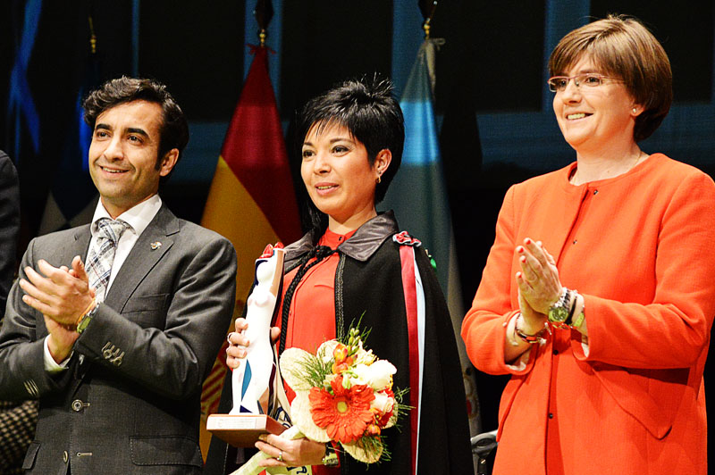 Rondalla: Cariño. Dª María Garrote Díaz